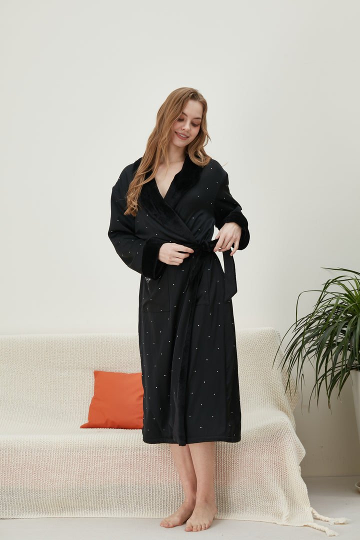 Women's Diamond Flannel Fleece Bathrobe
